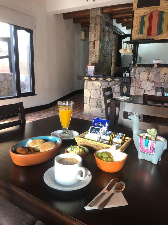 Hosteria Aguas Coloradas 푸르마마르카 외부 사진